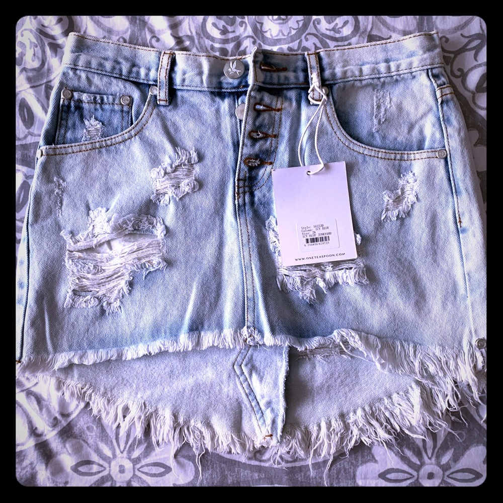 One Teaspoon Skirt